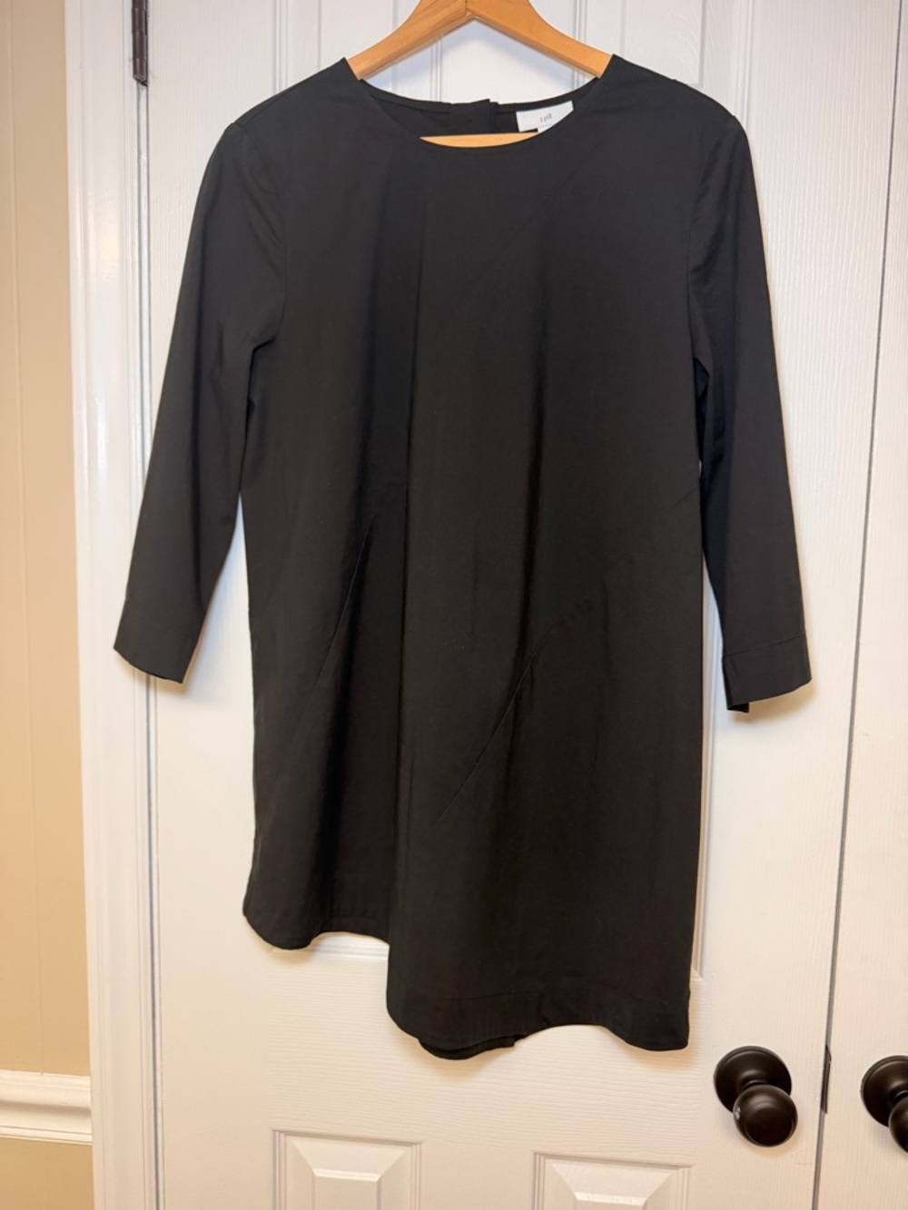 J. Jill Black Asymmetrical Hem Tunic Top Small 3/4 Sleeve Minimalist Quiet Luxe - Picture 10 of 11